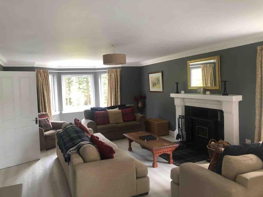 Cardon House - Luxury Highland Holiday Home إينفيرنيس المظهر الخارجي الصورة