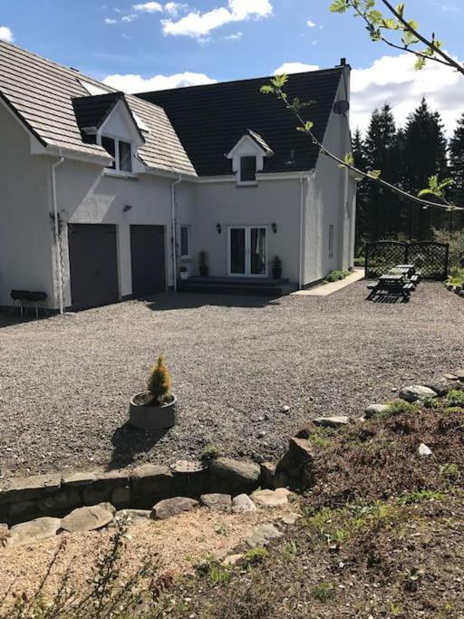 Cardon House - Luxury Highland Holiday Home إينفيرنيس المظهر الخارجي الصورة