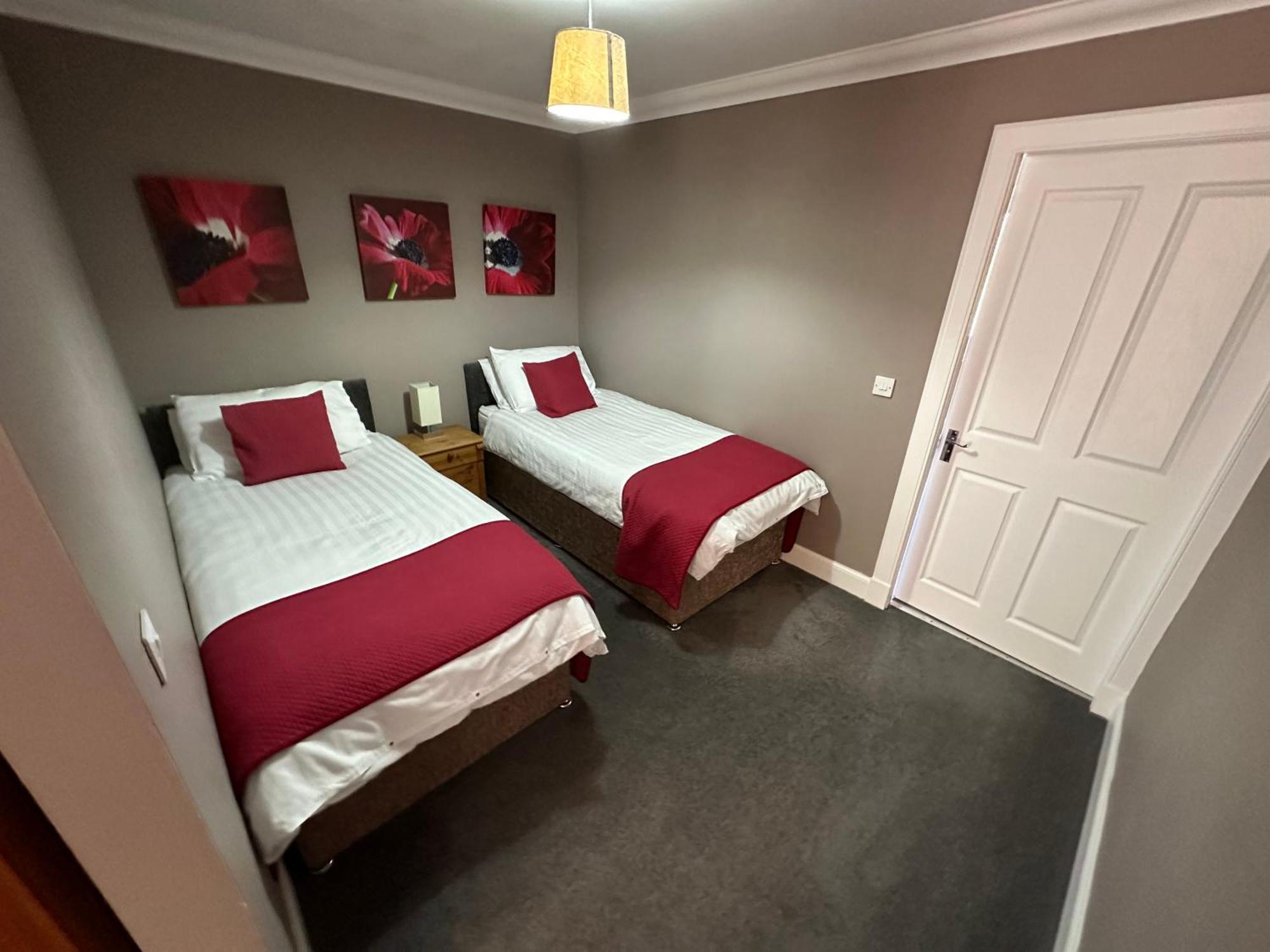 Cardon House - Luxury Highland Holiday Home إينفيرنيس المظهر الخارجي الصورة